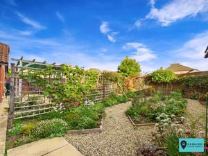 Garden - click for photo gallery